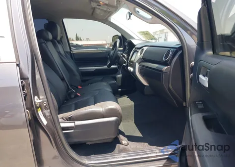 2015 Toyota Tundra Sr5 5.7L V8 z USA, uszkodzony, nr VIN 5TFEY5F10FX192015